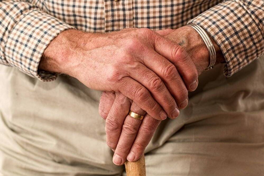 assicurazione per anziani